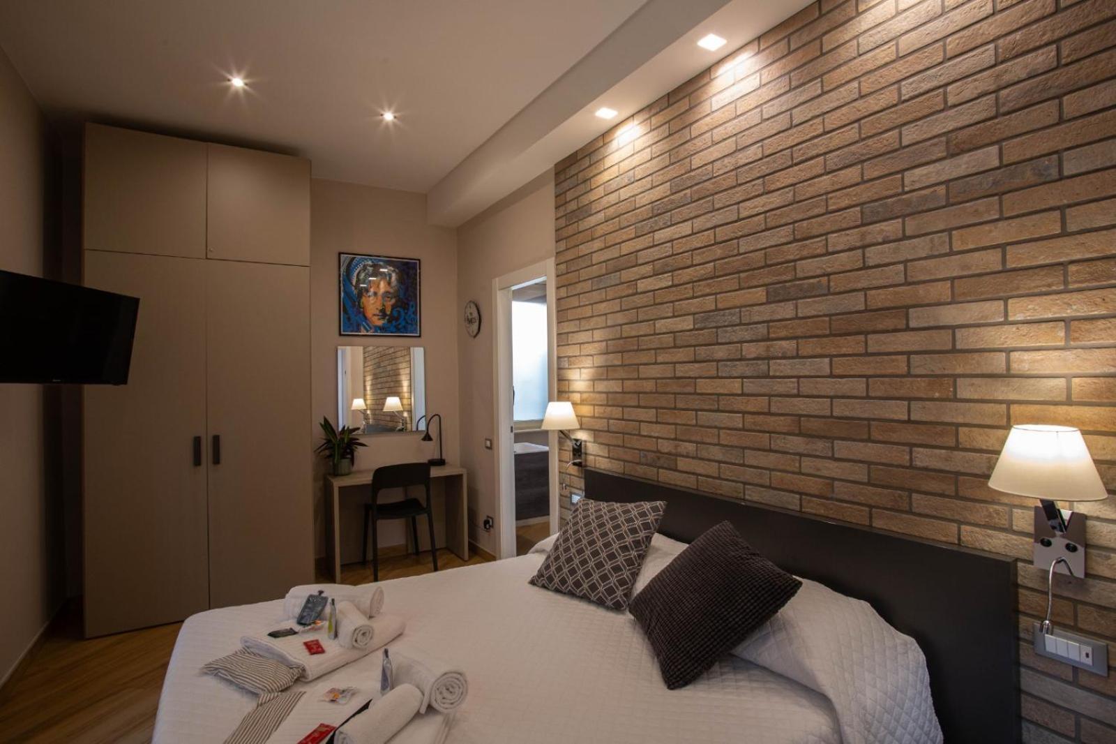 Little Rock Guest House 가에타 외부 사진